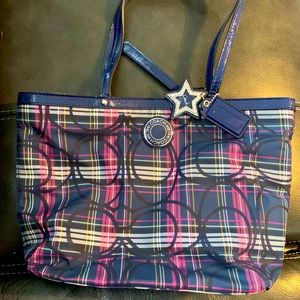 Women’s Coach purse